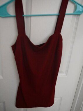 Burgundy Low Cut Square Tank